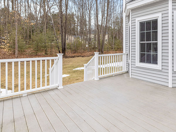 Decks-replacement-in-Philadelphia-Eastern-PA