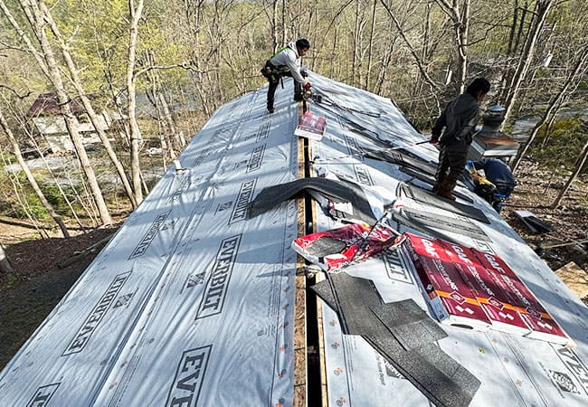 Service-roofing-company-in-PA